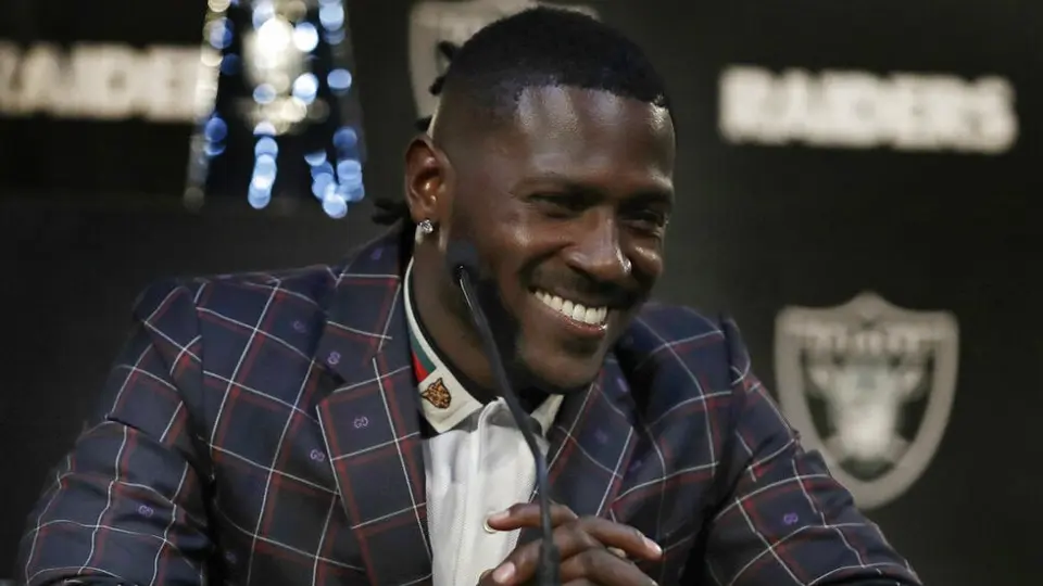 Antonio Brown se despide de una forma muy ingeniosa de Pittsburgh