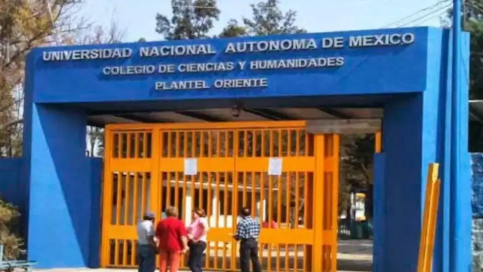 Alumna del CCH Oriente muere dentro del plantel