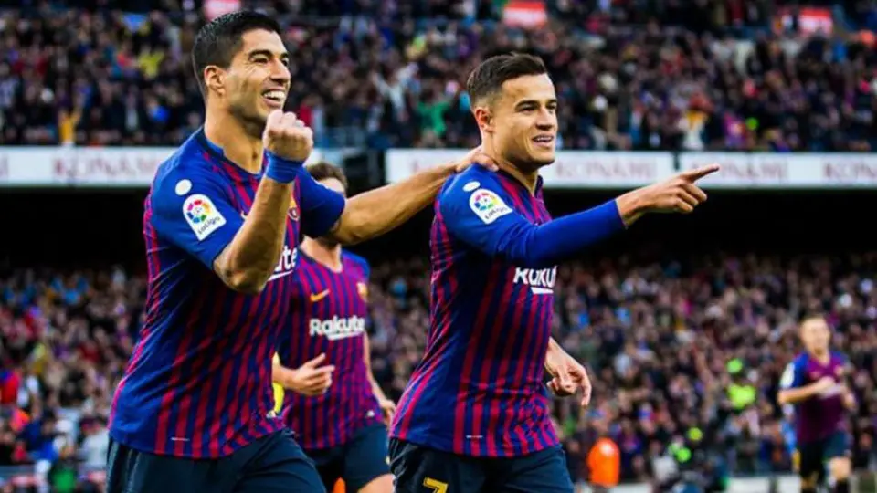 Barcelona presenta jersey vintage para homenajear aniversario de La Masía