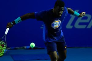 Promesa del tenis estadounidense sueña con suceder a las leyendas