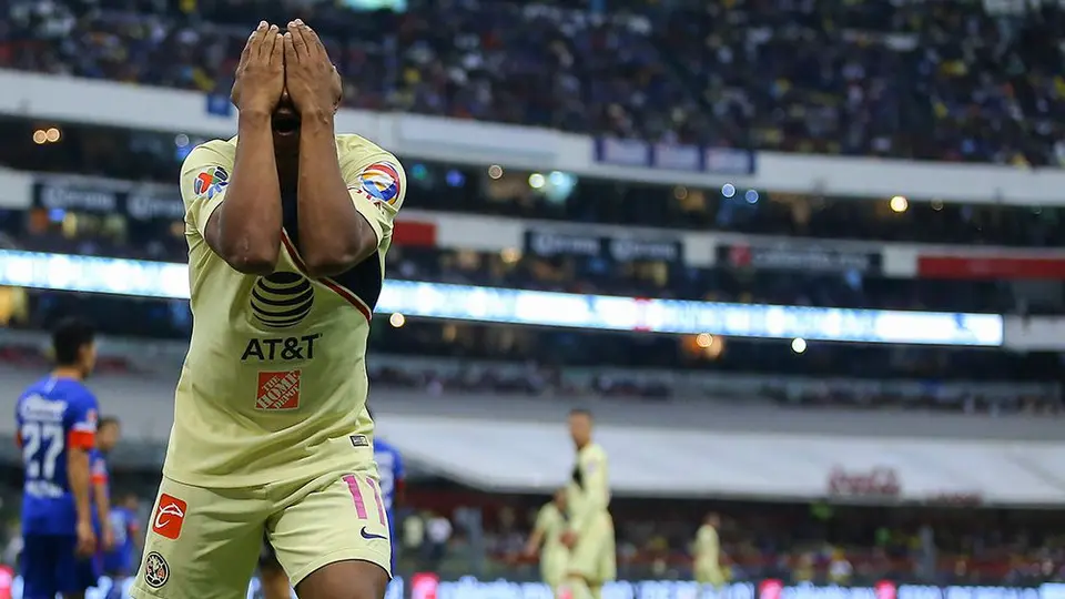 Andrés Ibargüen, baja de América por apendicitis