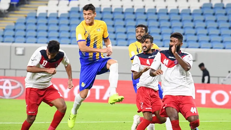 DT del Al-Gharafa llenó de elogios a Héctor Moreno