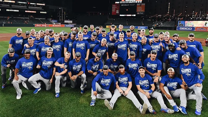 Dodgers conquista el banderín del Oeste de la Nacional por séptimo año al hilo