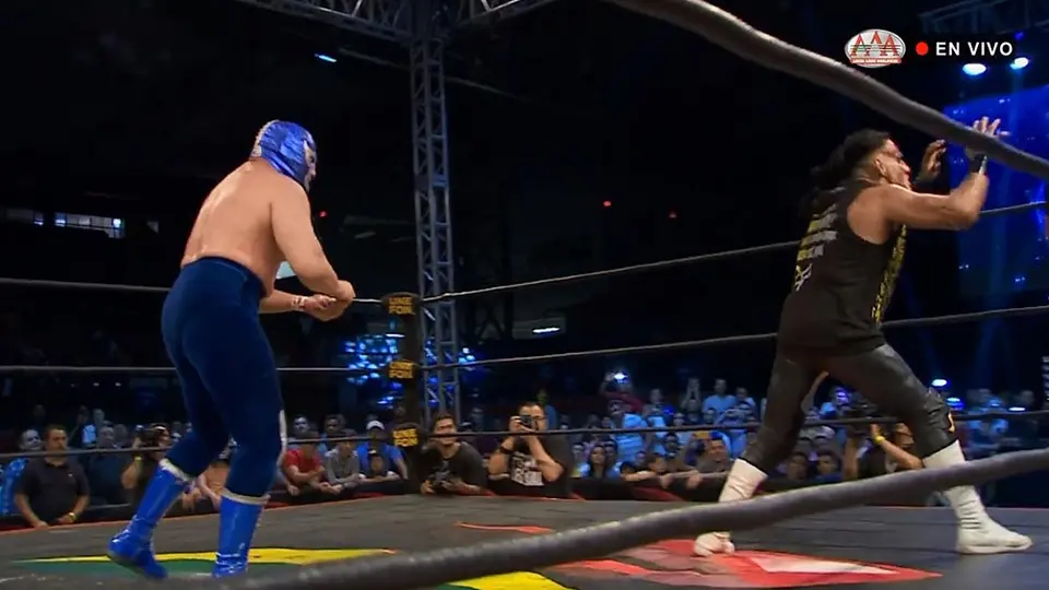 Dr. Wagner Jr. sucumbe contra Blue Demon Jr. y mantienen 'caliente' su rivalidad
