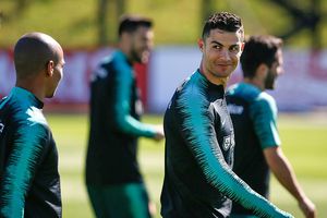 Hacker que filtró escándalo de Cristiano llega a Portugal extraditado
