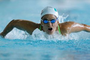 Nadadora mexicana busca completar reto de los Siete Mares