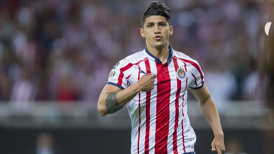 Cruz Azul descartó a Alan Pulido por su alto costo 