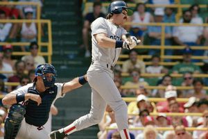 Falleció Bill Buckner, protagonista del error más grave en una Serie Mundial