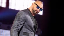 'En Wrestlemania, acabaré con la carrera de Triple H': Batista