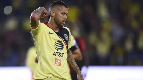 Jérémy Ménez  se fue de América sin hablar con Piojo o la directiva
