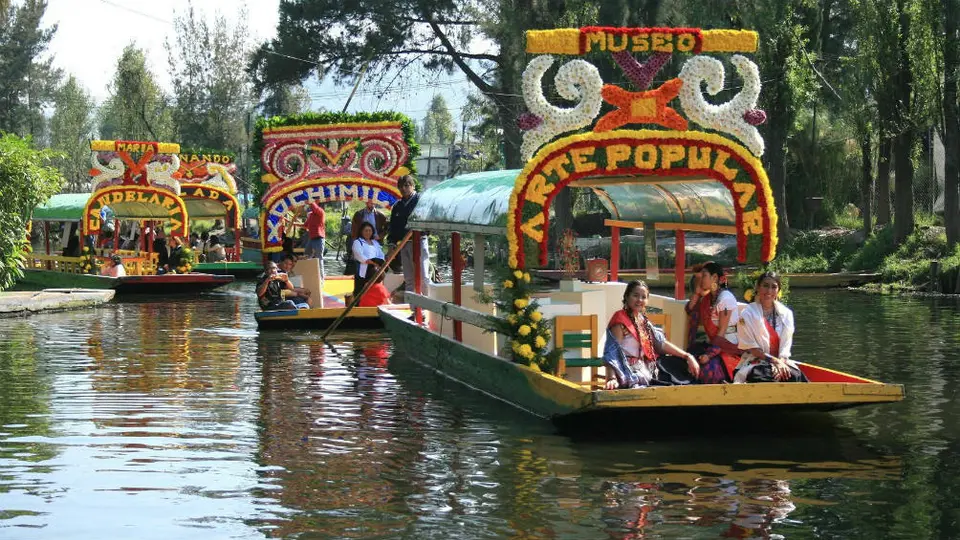 Gobierno de la Ciudad de México regulará consumo y venta de alcohol en Xochimilco
