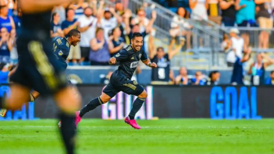 Marco Fabián: 'Me gustaría enfrentar a Carlos Vela en la Final de la MLS'