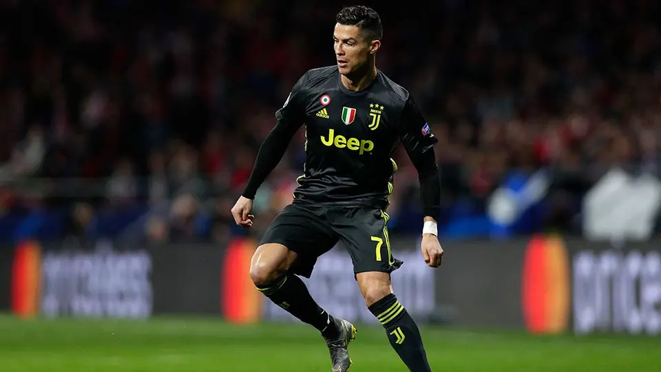 Cristiano Ronaldo usa tenis de más 13 mil dólares previo a Champions