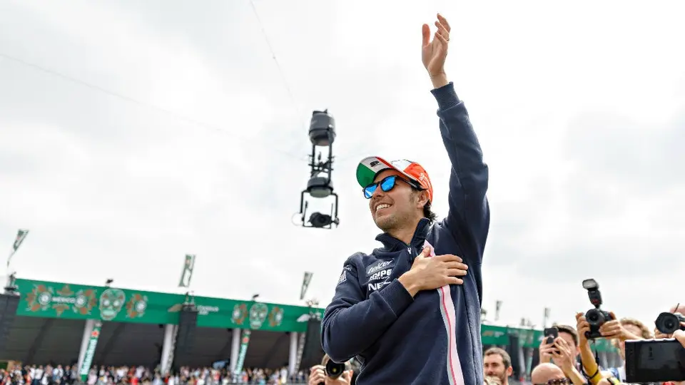 Sergio Pérez celebró la continuidad del Gran Premio de México