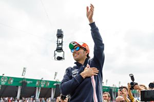 Sergio Pérez celebró la continuidad del Gran Premio de México