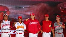 Diablos Rojos presentan sus uniformes para la temporada 2019