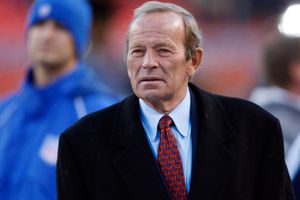 Murió Pat Bowlen, propietario de los Broncos de Denver