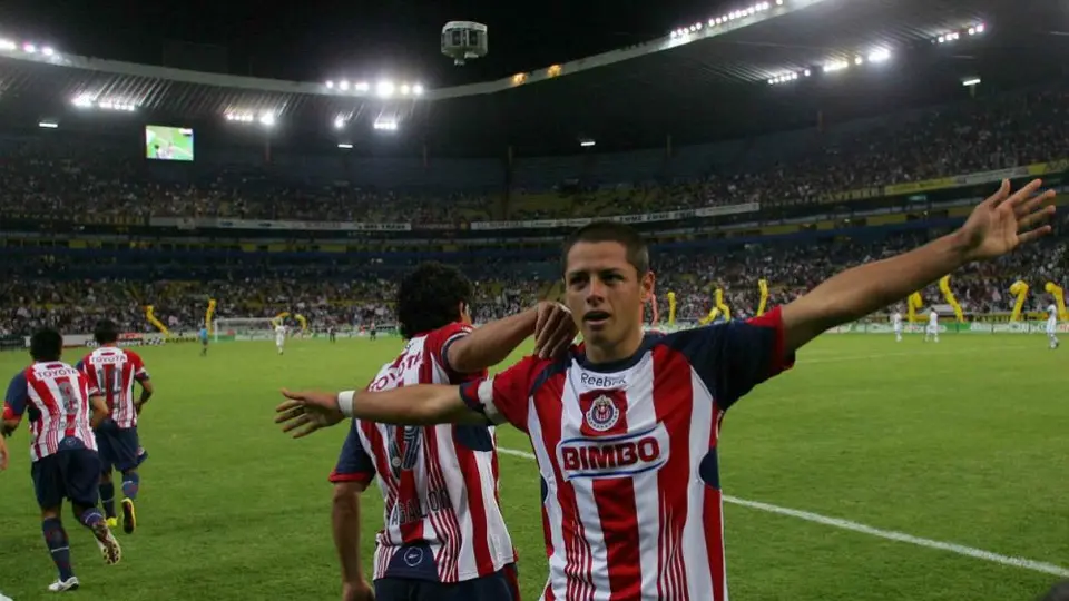 Tomás Boy: 'Sería padrísimo tener a Chicharito; claro que cabe en Chivas'