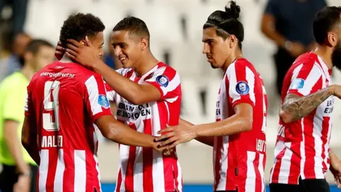 Guti y PSV, a festejar aniversario 106 con triunfo vs Waalwijk