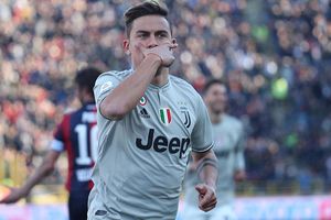 Dybala presume jersey del América en su colección