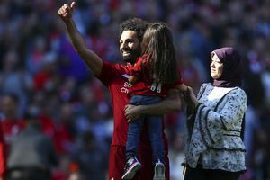 Hija de Salah, ovacionada tras anotar último gol en Anfield