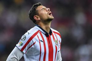 Luis Madrigal desmiente haberse ido de fiesta tras derrota en Clásico