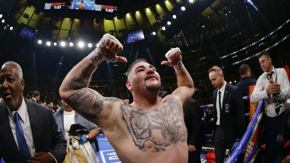 Comentaristas erizan la piel con narración de pelea de Andy Ruiz