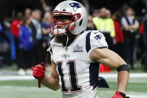 Edelman visita Teotihuacán y se une a las celebraciones del cinco de mayo