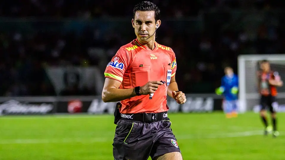César Ramos será el árbitro del Pumas vs América