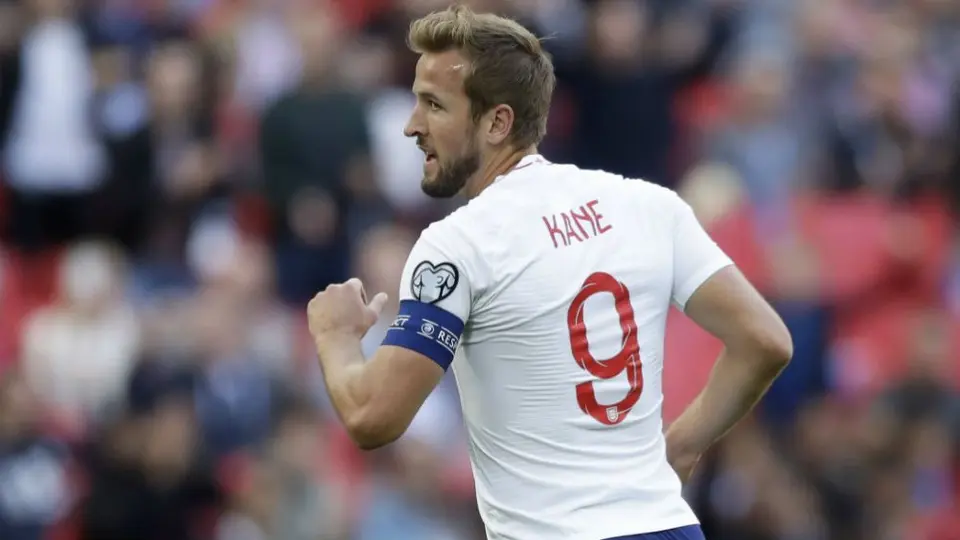 Harry Kane guía a Inglaterra en goleada sobre Bulgaria
