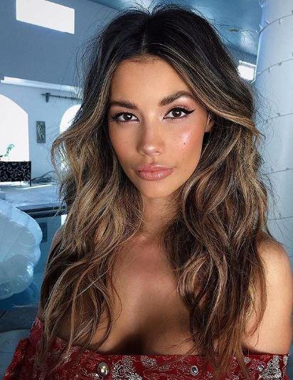 Tiffany Keller conquista con tan sólo una mirada