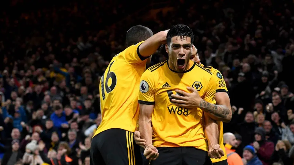 Capitán de Wolves quiere que Raúl Jiménez se quede en el equipo