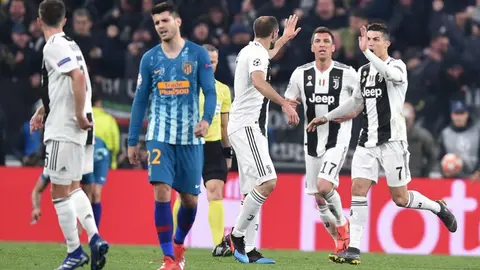 CR7 'sepulta' al Atleti con hat-trick y da pase a Cuartos a la Juventus