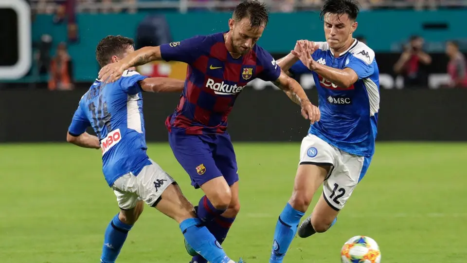 Ernesto Valverde no aseguró permanencia de Rakitic en Barcelona