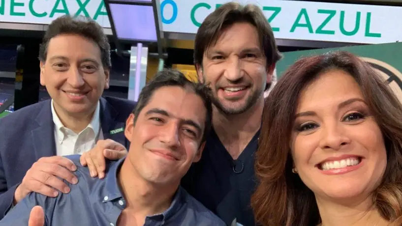 Andrés Vaca perdió la 'cabellera' al fallar pronóstico en Copa Oro 2019
