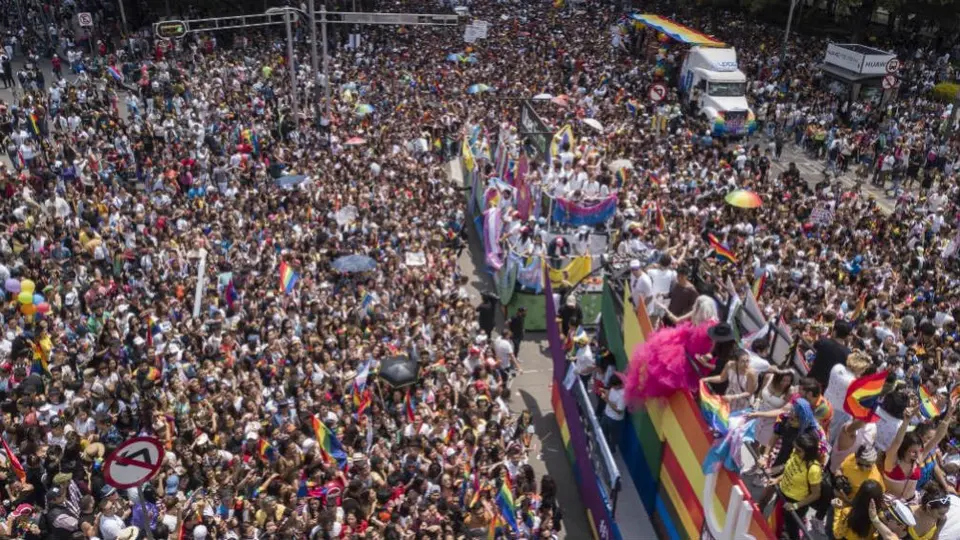 Marcha por el Orgullo LGBT convocó a 19 mil personas