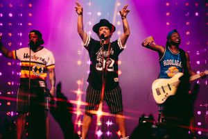 Bruno Mars y Ozuna, 'rivales' del Canelo el sábado en Las Vegas