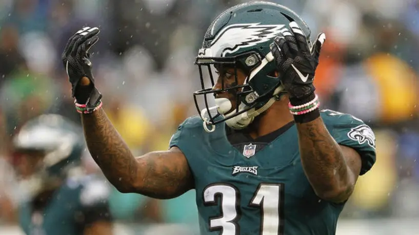 Jugadores de Eagles y Wizards, arrestados por pelea en vía pública