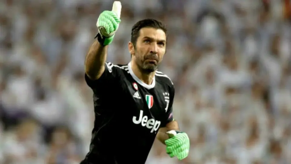 Buffon presumió su nuevo número que portará con la Juventus