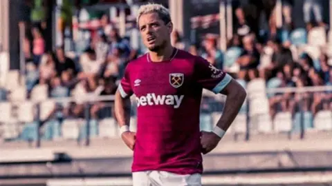 West Ham quiere regresar a la senda del triunfo contra Leicester sin Chicharito