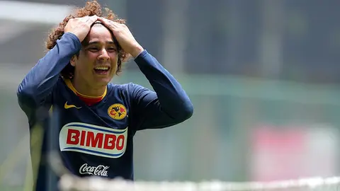 Memo Ochoa: 'Elegí el número 6 por mi sobrina y porque fue el día que firmé con América'