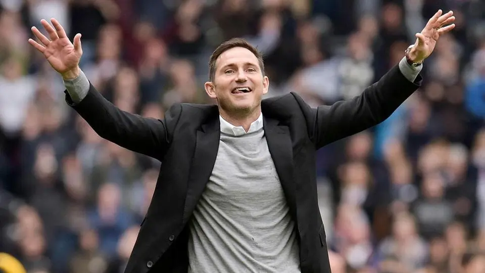 Derby County le dio permiso a Chelsea para negociar con Frank Lampard