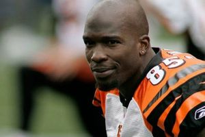 Chad Ochocinco dejó gratificante propina a mesero gracias a goles de Luis Suárez