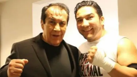 Figuras de la Lucha Libre lamentan el sensible fallecimiento del Perro Aguayo