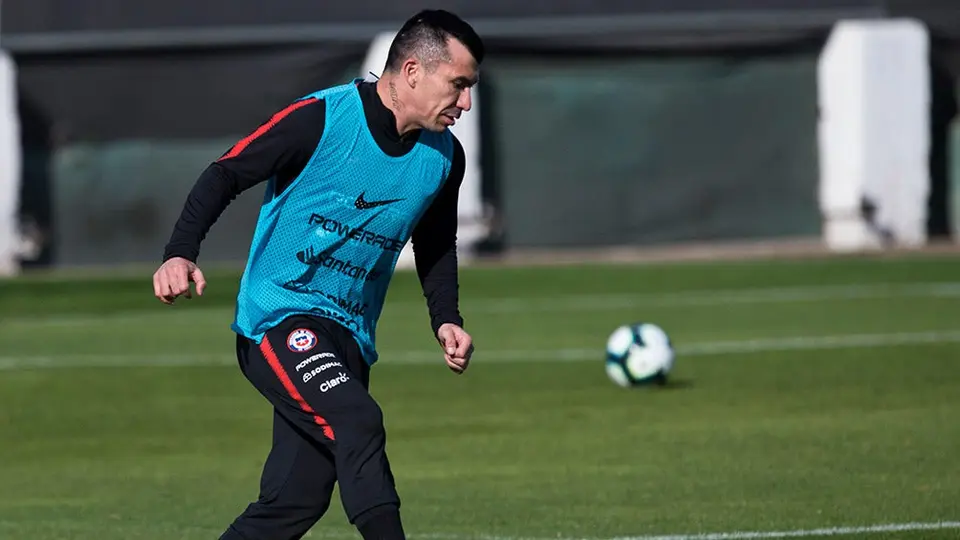 Gary Medel admitió problemas con Claudio Bravo 