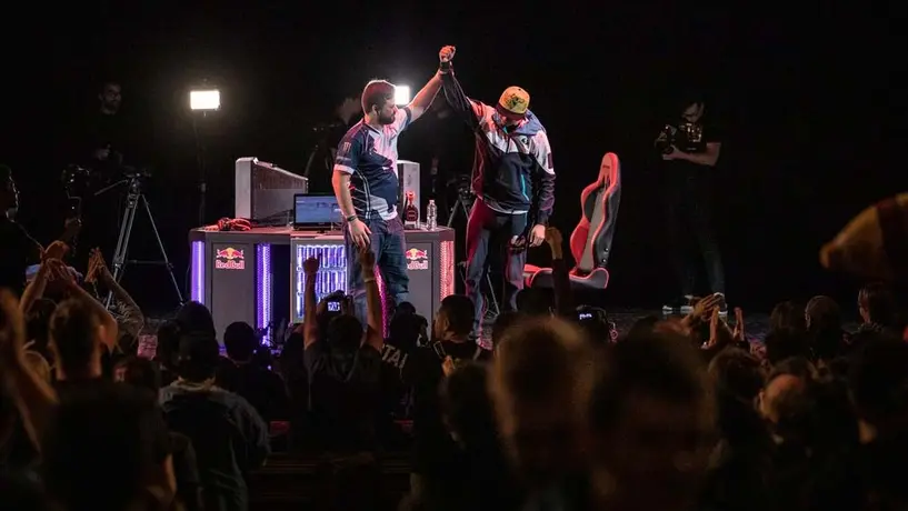 Hungrybox engrosa su palmarés con título de Genesis 6