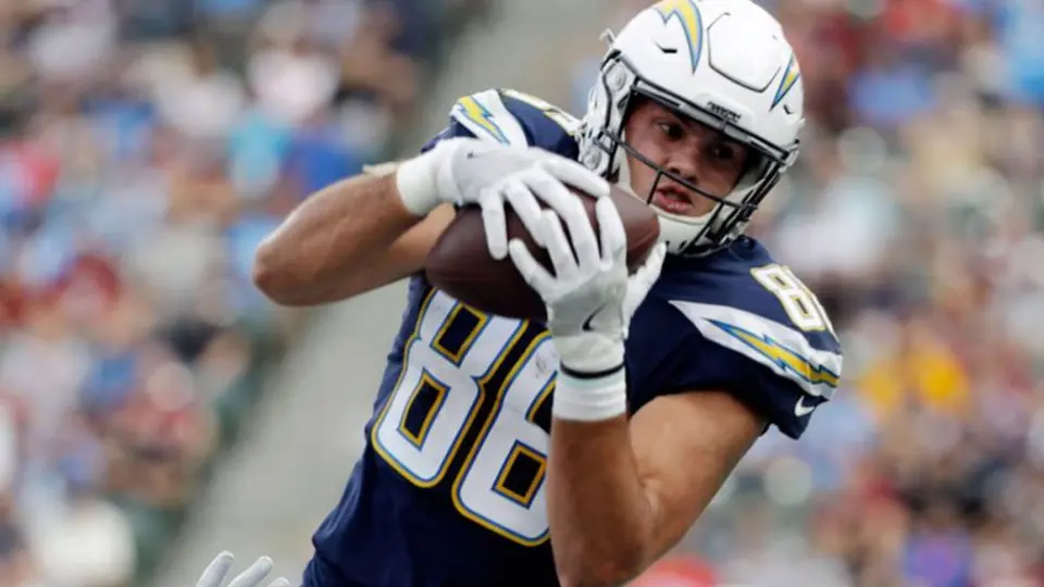 Chargers recupera a Hunter Henry para el duelo contra Patriots