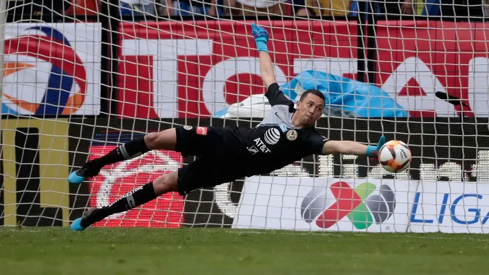 Marchesín, por cumplir 100 juegos al hilo con América