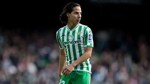 La Volpe considera prematura partida de Lainez a Europa 