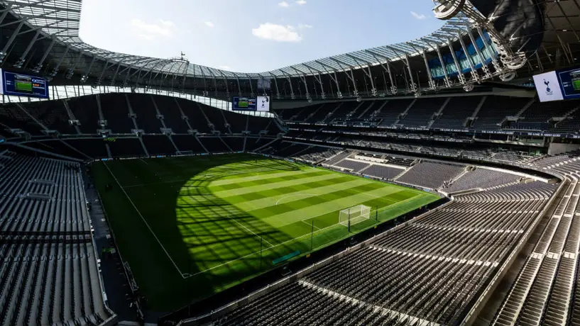 Tecnología para servir cervezas, la sensación en estadio de Tottenham
